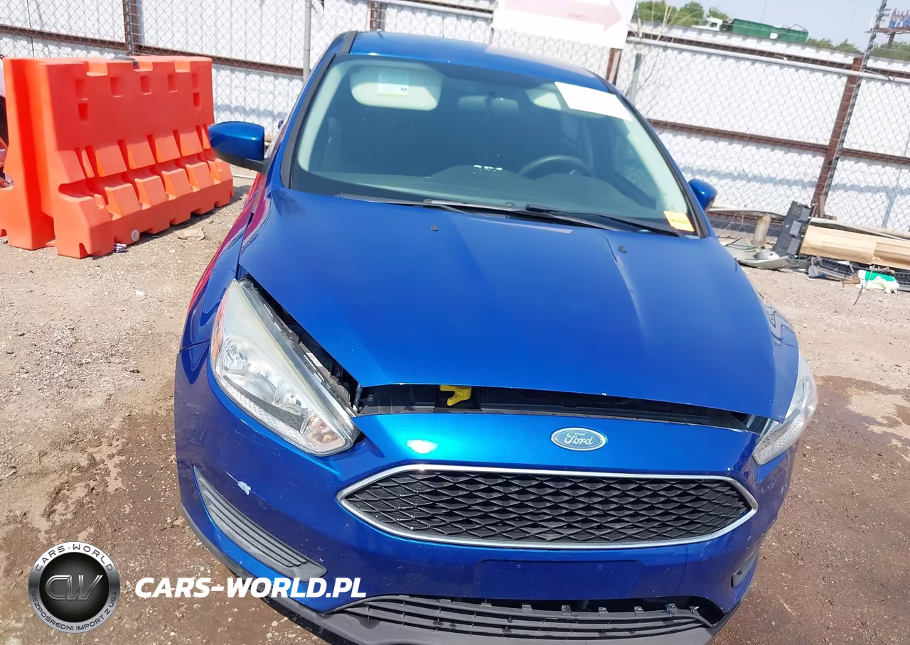 2018 Ford Focus Se VIN:1FADP3F21JL311577 - 12