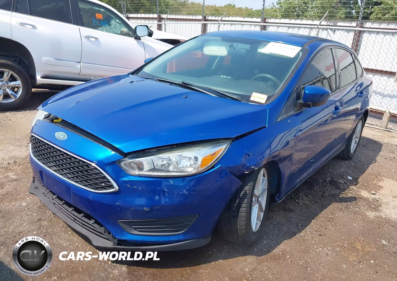 2018 Ford Focus Se VIN:1FADP3F21JL311577 - 2