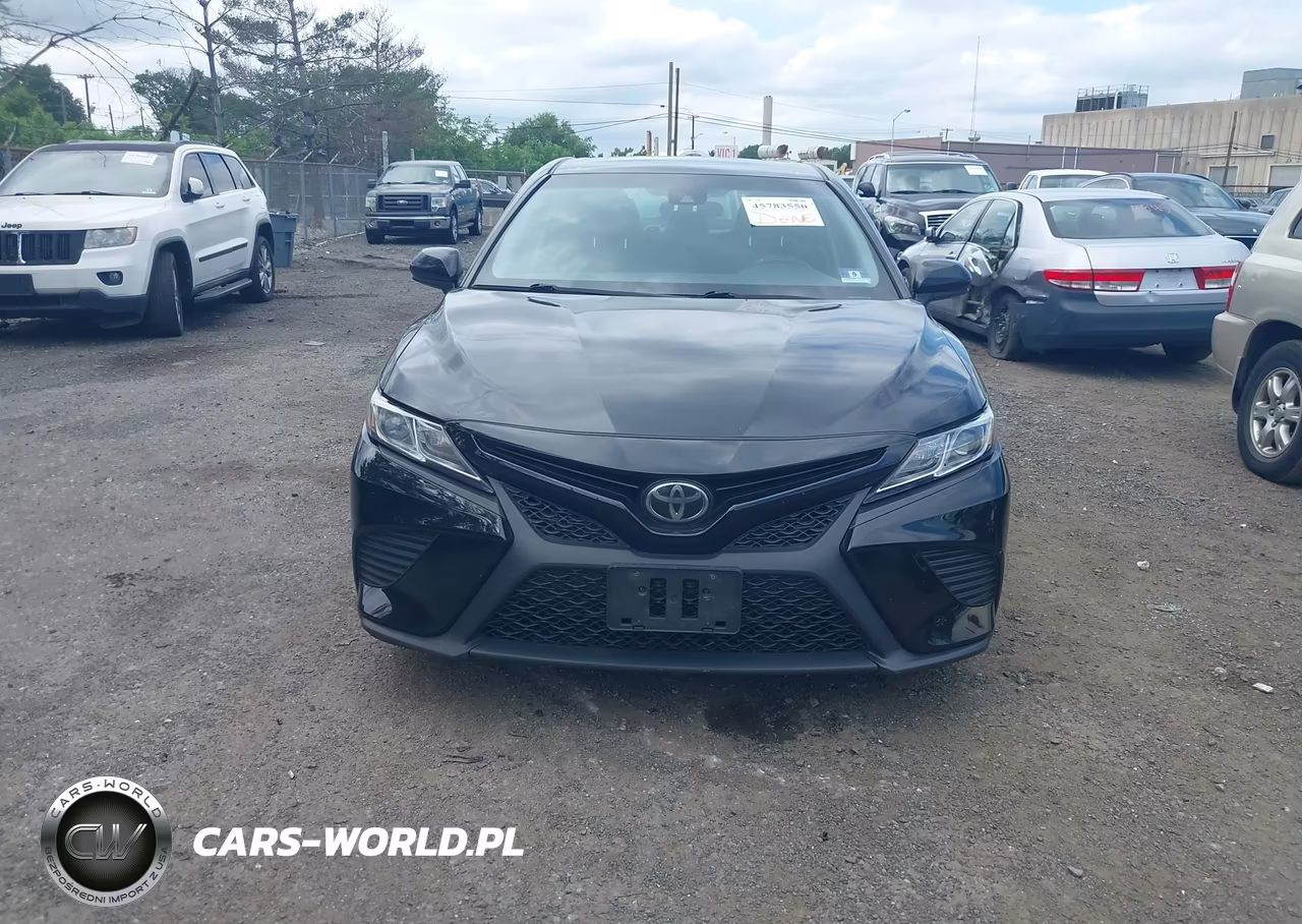 2018 Toyota Camry Se VIN:4T1B11HK2JU051961 - 6