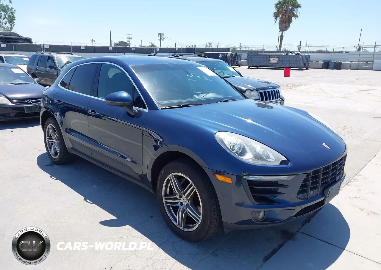 2015 Porsche Macan S