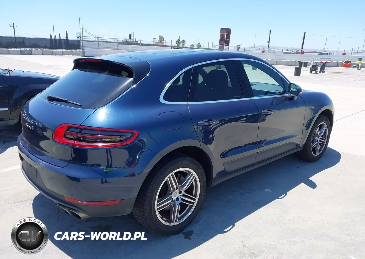 2015 Porsche Macan S VIN:WP1AB2A54FLB74115 - 4