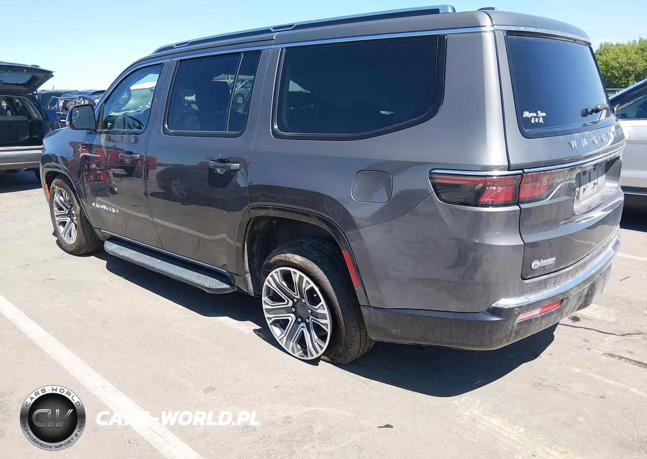 2023 Jeep Wagoneer Series Ii 4X2 VIN:1C4SJUBP1PS530774 - 3