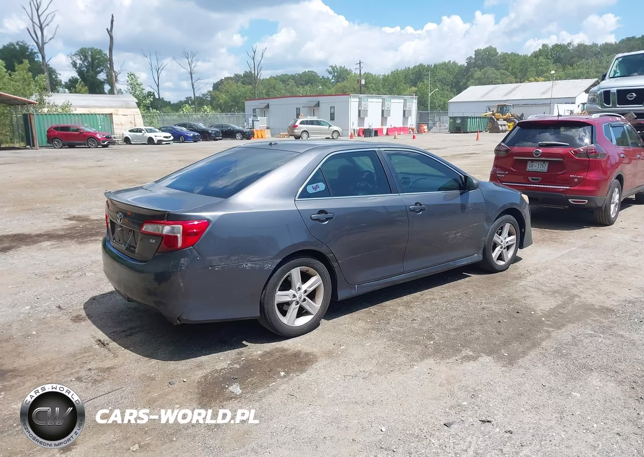 2012 Toyota Camry Se VIN:4T1BF1FKXCU110956 - 4