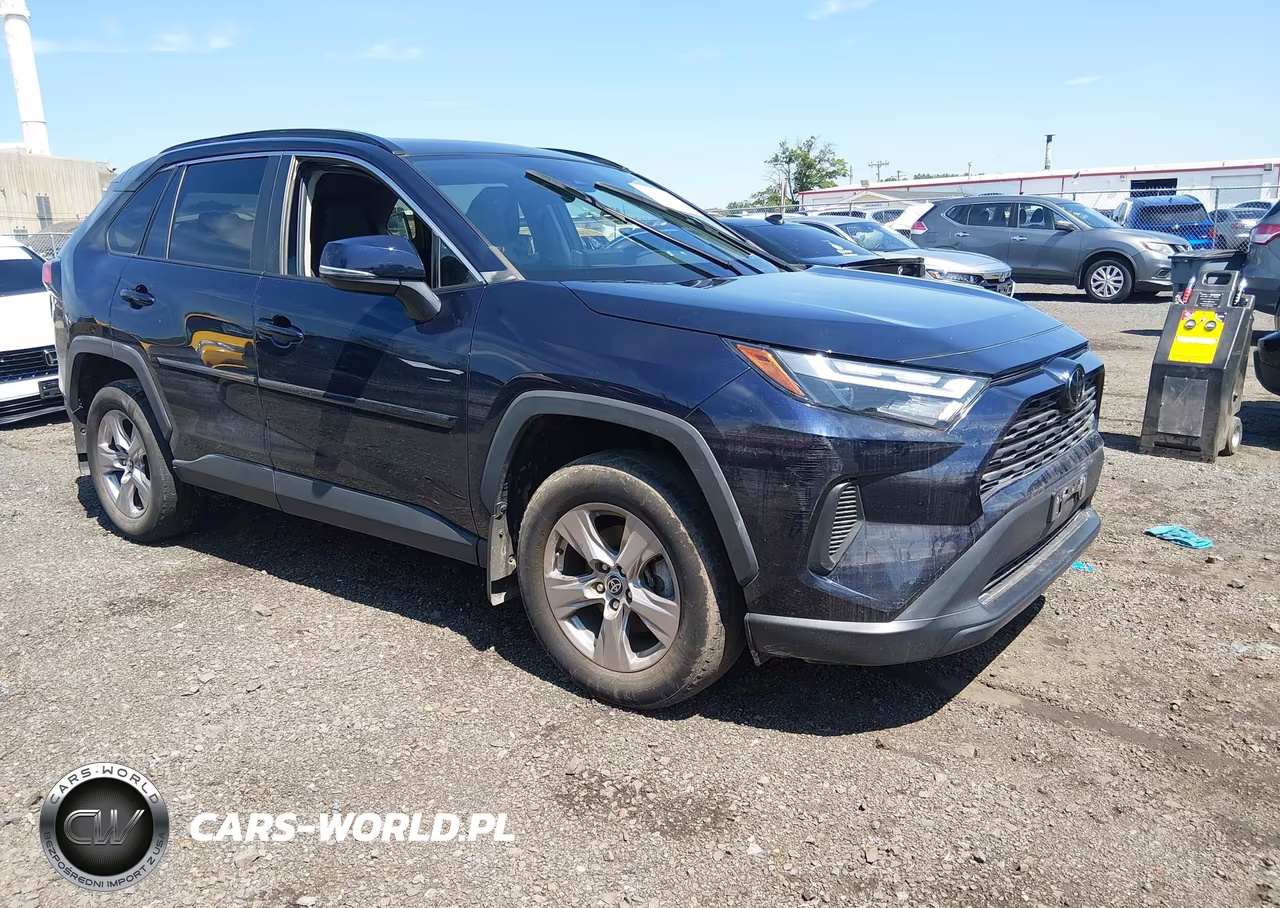 2023 Toyota Rav4 Xle – zdjęcie 1 z 11