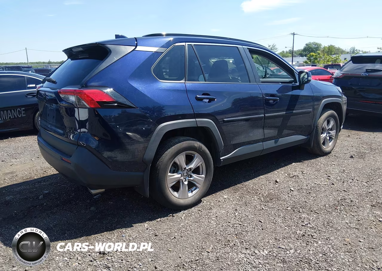 2023 Toyota Rav4 Xle VIN:2T3P1RFV6PW336129 - 4