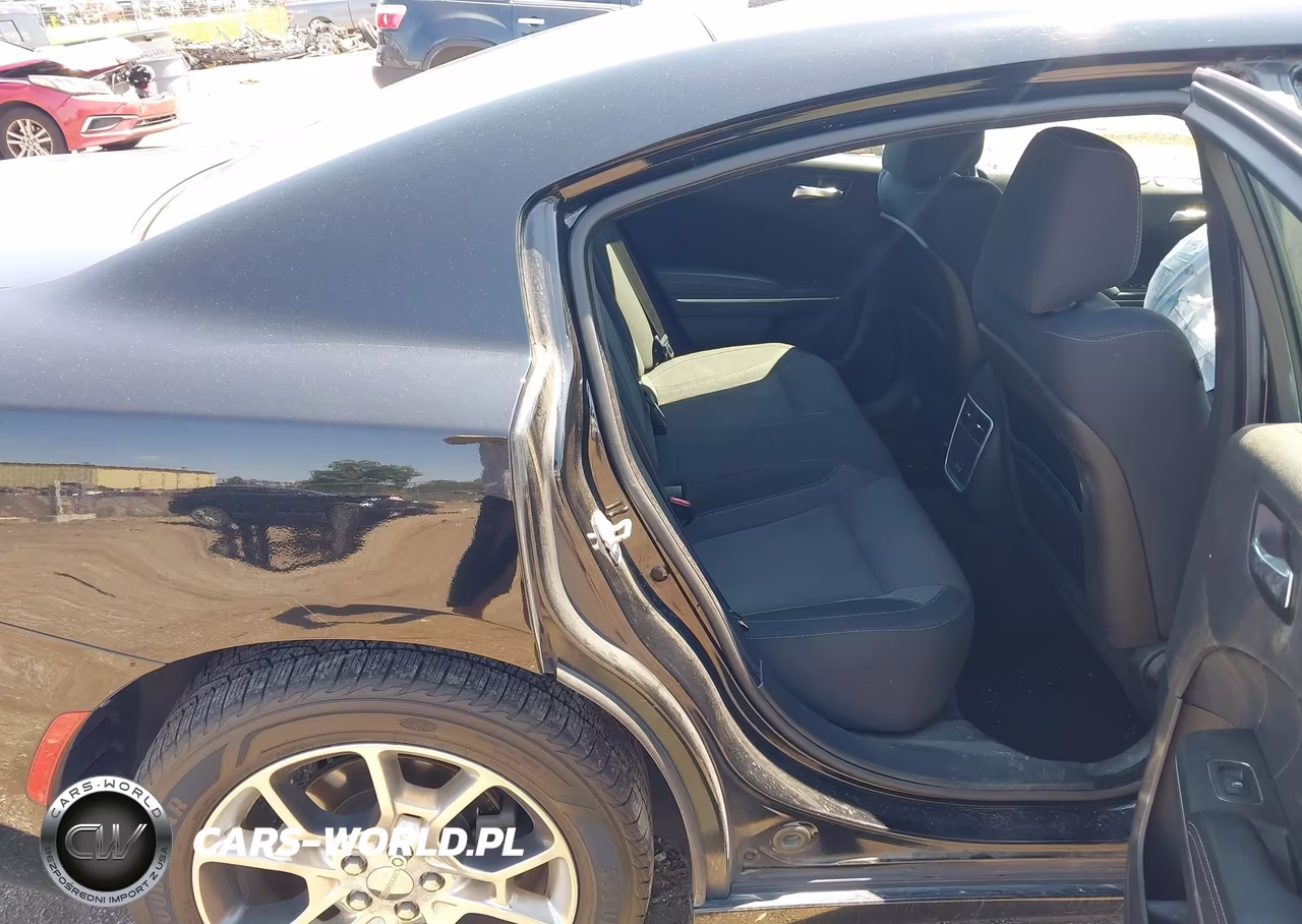 2015 Dodge Charger Sxt VIN:2C3CDXJGXFH919857 - 8