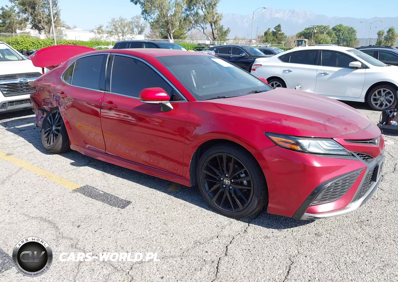 2022 Toyota Camry Xse – zdjęcie 1 z 17