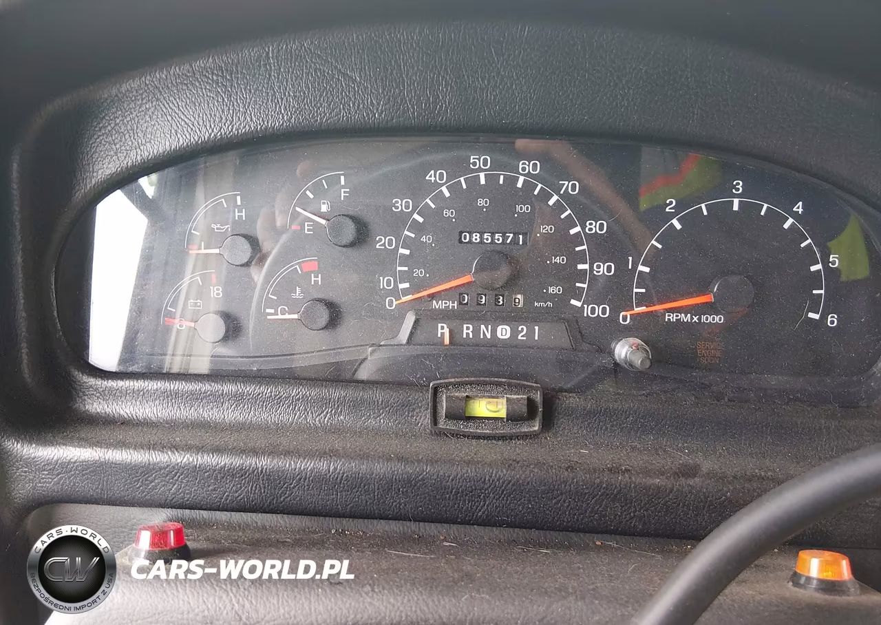 2001 Ford F550 Super Duty Stripped Chass VIN:1FCNF53S310A09338 - 7