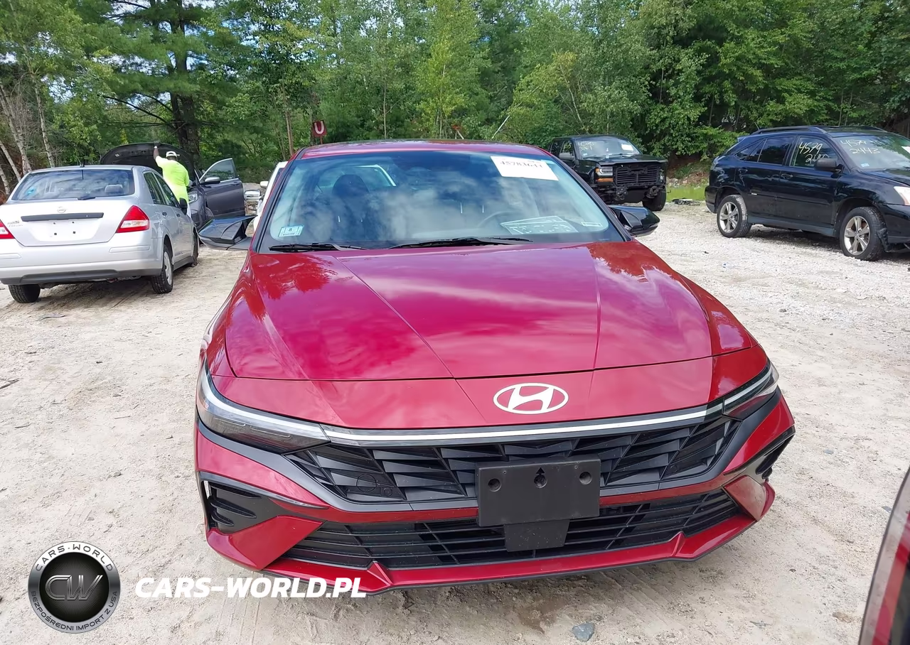 2025 Hyundai Elantra Hybrid Limited VIN:KMHLN4DJ0SU156460 - 12