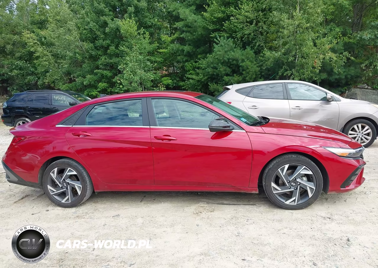 2025 Hyundai Elantra Hybrid Limited VIN:KMHLN4DJ0SU156460 - 13
