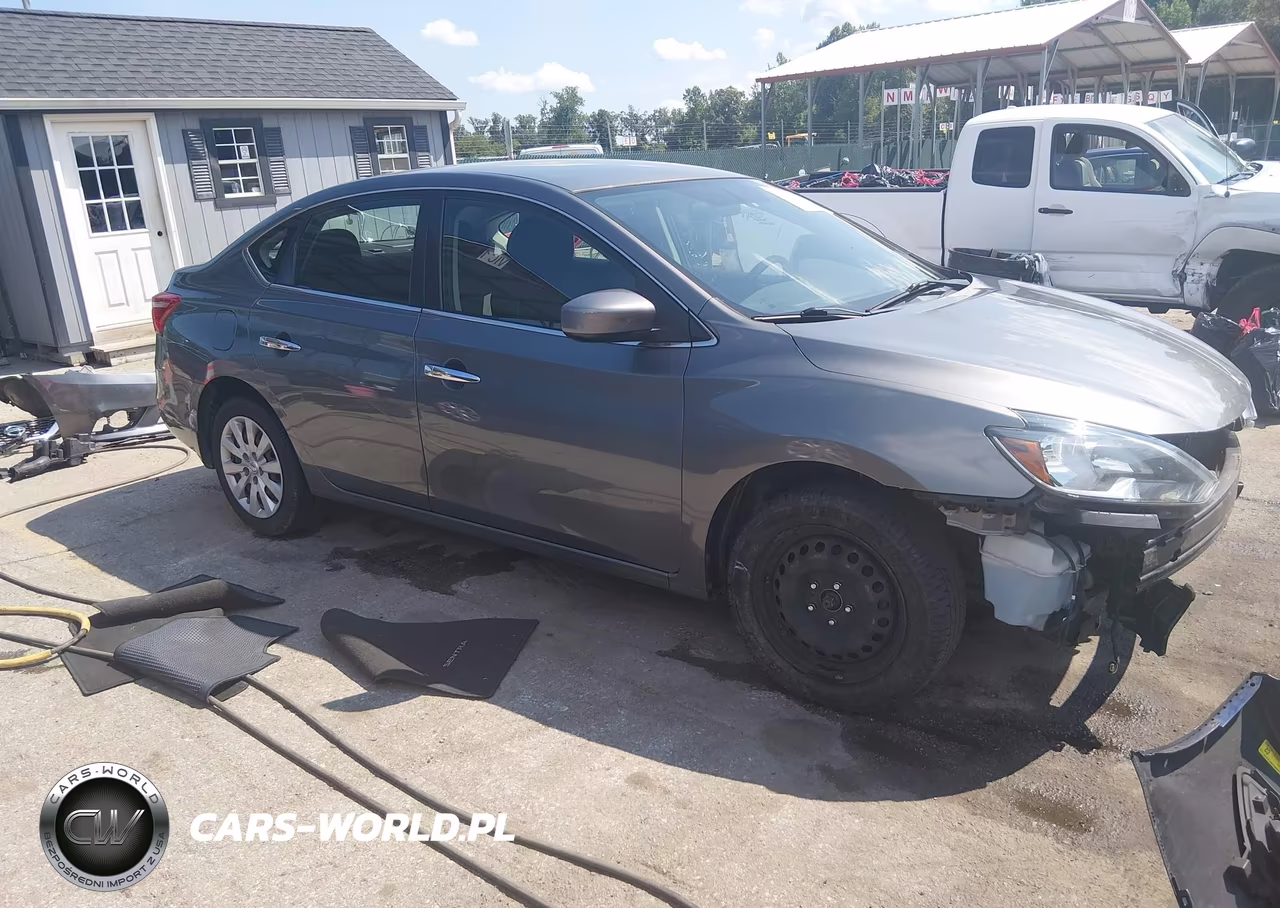 2016 Nissan Sentra S – zdjęcie 1 z 17