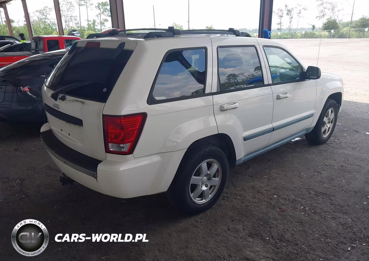 2008 Jeep Grand Cherokee Laredo VIN:1J8GS48K18C198323 - 4