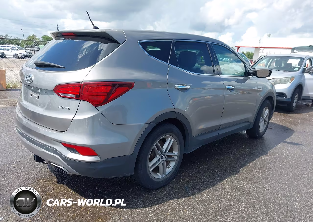 2018 Hyundai Santa Fe Sport 2.4L VIN:5NMZT3LB4JH072916 - 4