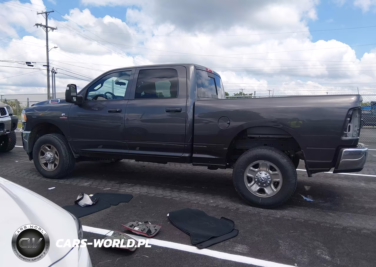 2024 Ram 2500 Tradesman 4X4 6'4 Box VIN:3C6UR5CL7RG306669 - 15