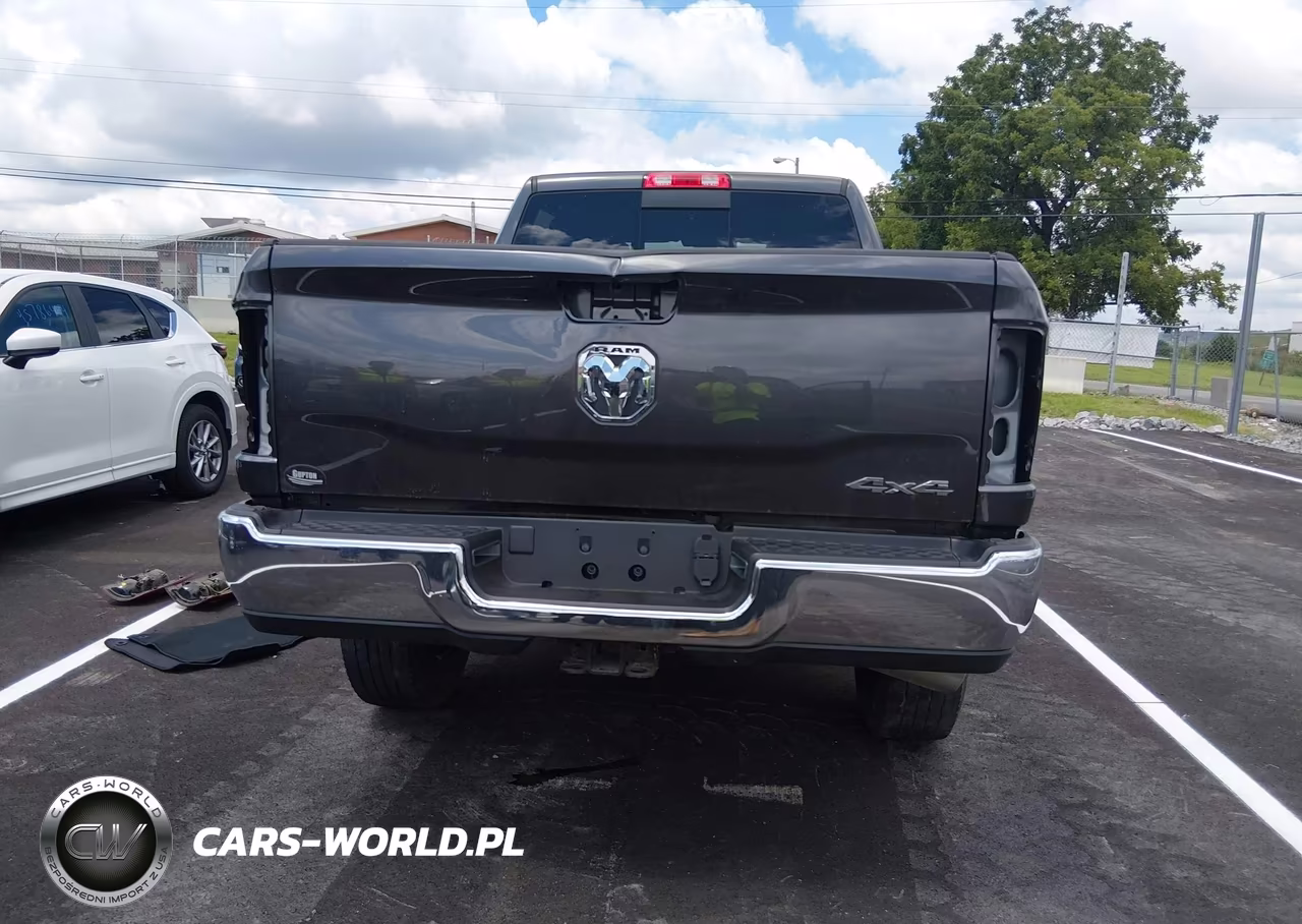2024 Ram 2500 Tradesman 4X4 6'4 Box VIN:3C6UR5CL7RG306669 - 17