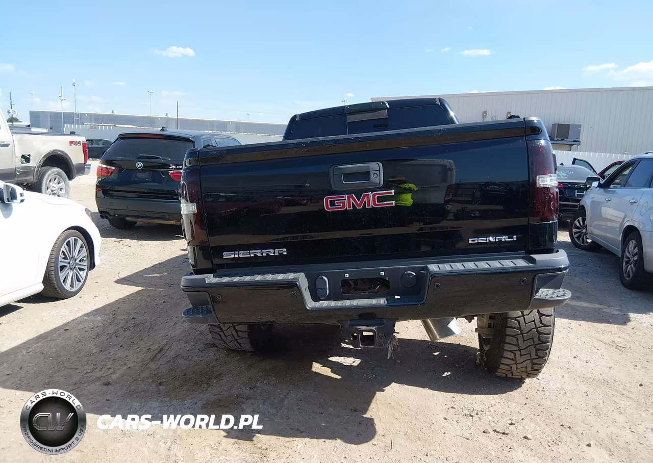 2018 GMC Sierra 2500Hd Denali VIN:1GT12UEYXJF163130 - 16