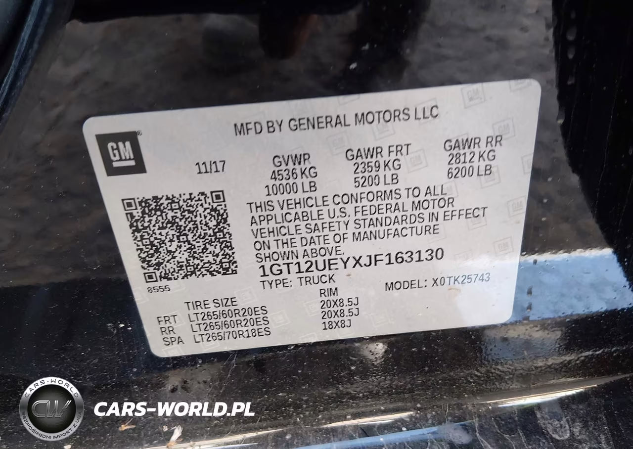 2018 GMC Sierra 2500Hd Denali VIN:1GT12UEYXJF163130 - 9