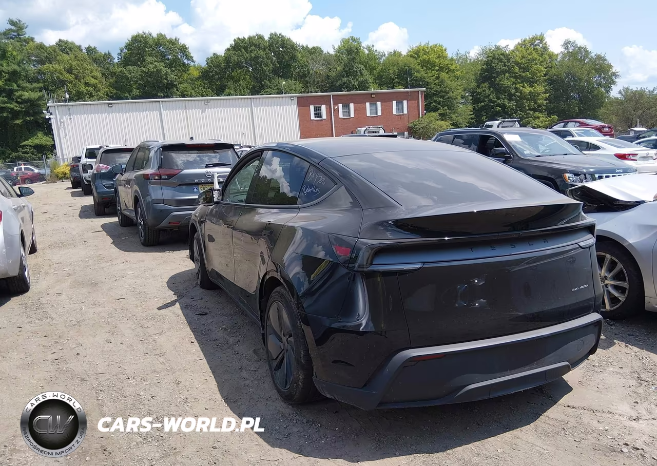 2026 Tesla Model Y All-Wheel Drive-Long Range Launch Series-Premium All-Wheel Drive VIN:7SAYGDEE9TF462706 - 3