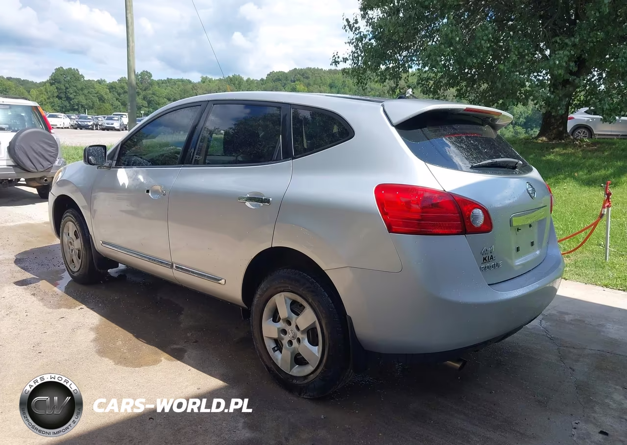 2012 Nissan Rogue S VIN:JN8AS5MV4CW702636 - 3
