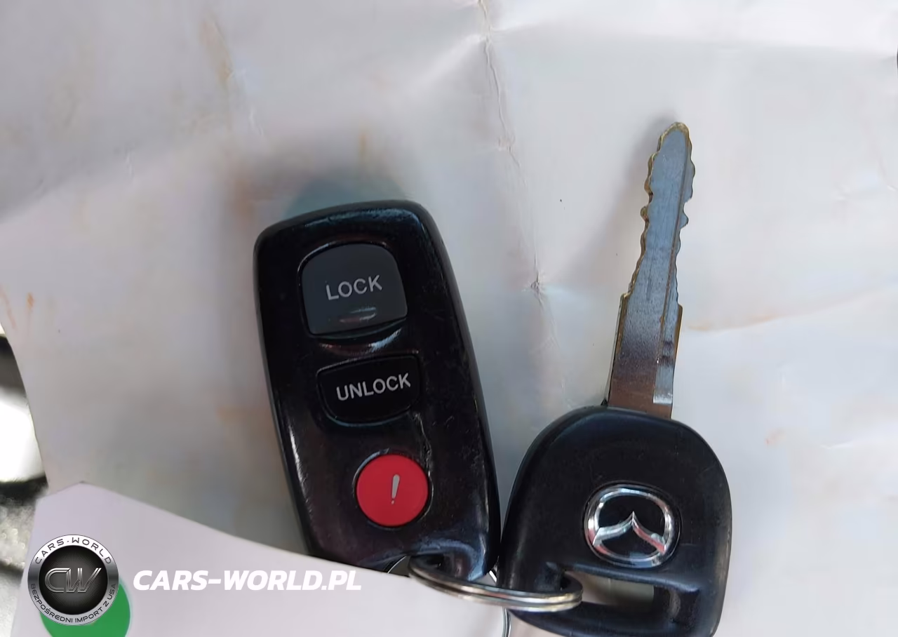 2007 Mazda Mazda3 S Touring VIN:JM1BK323671626085 - 11