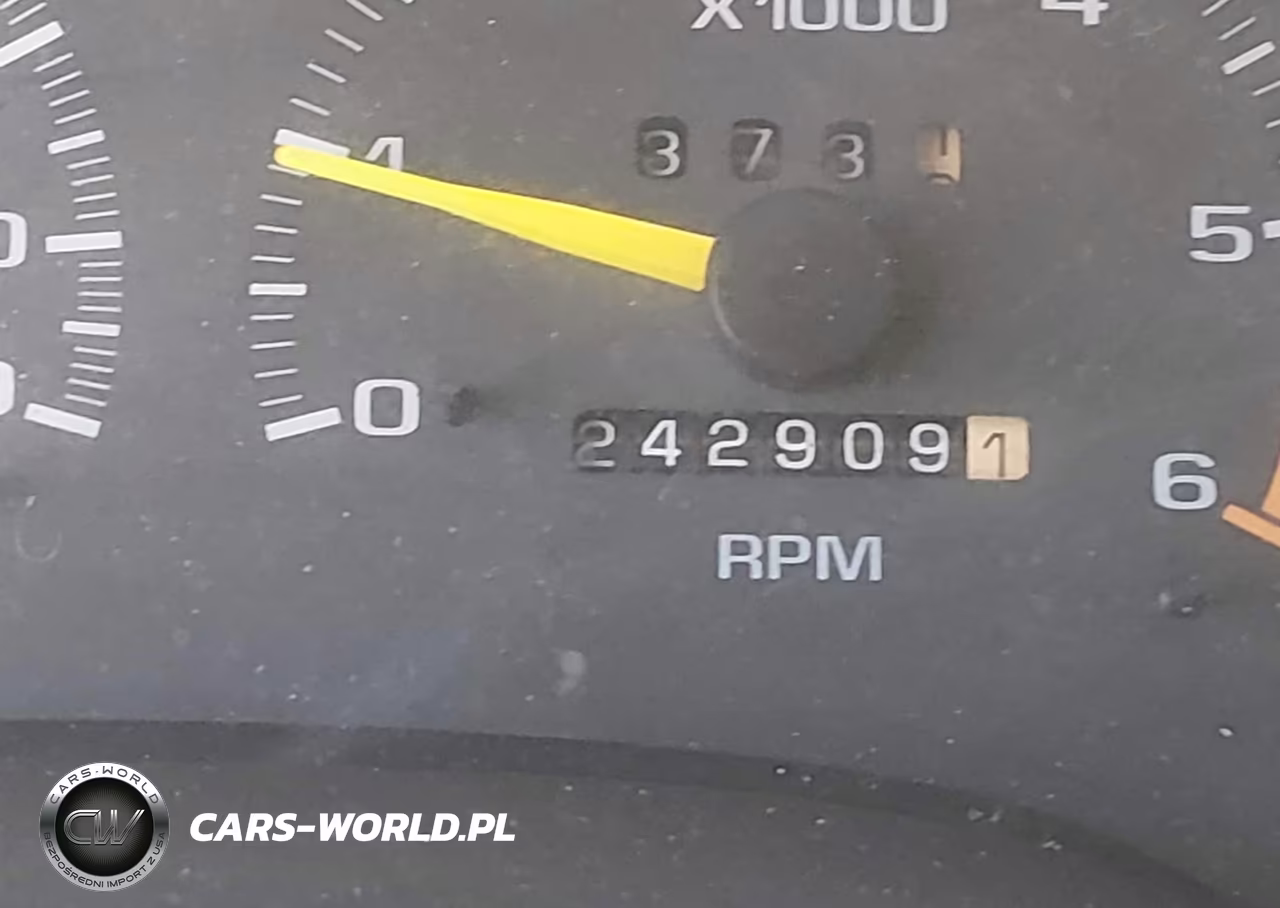 1997 Chevrolet Blazer Ls VIN:1GNCS13W6V2235440 - 12