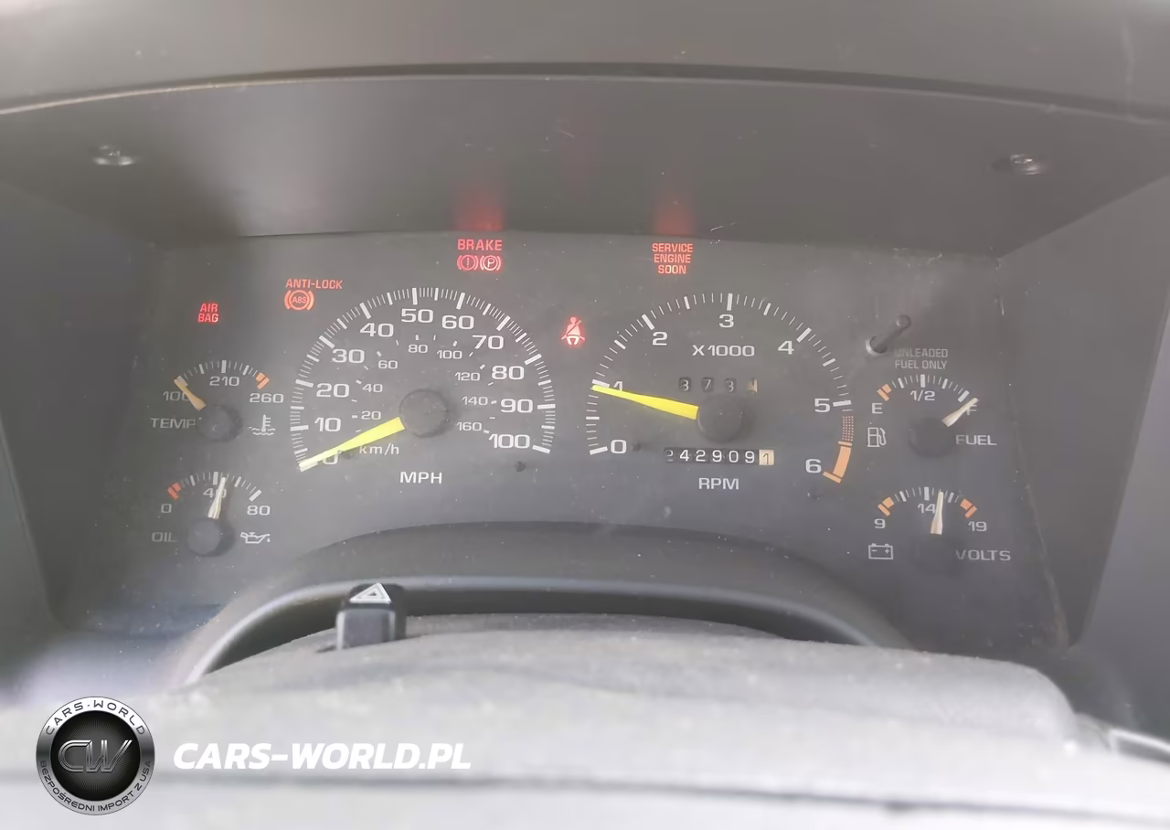 1997 Chevrolet Blazer Ls VIN:1GNCS13W6V2235440 - 7