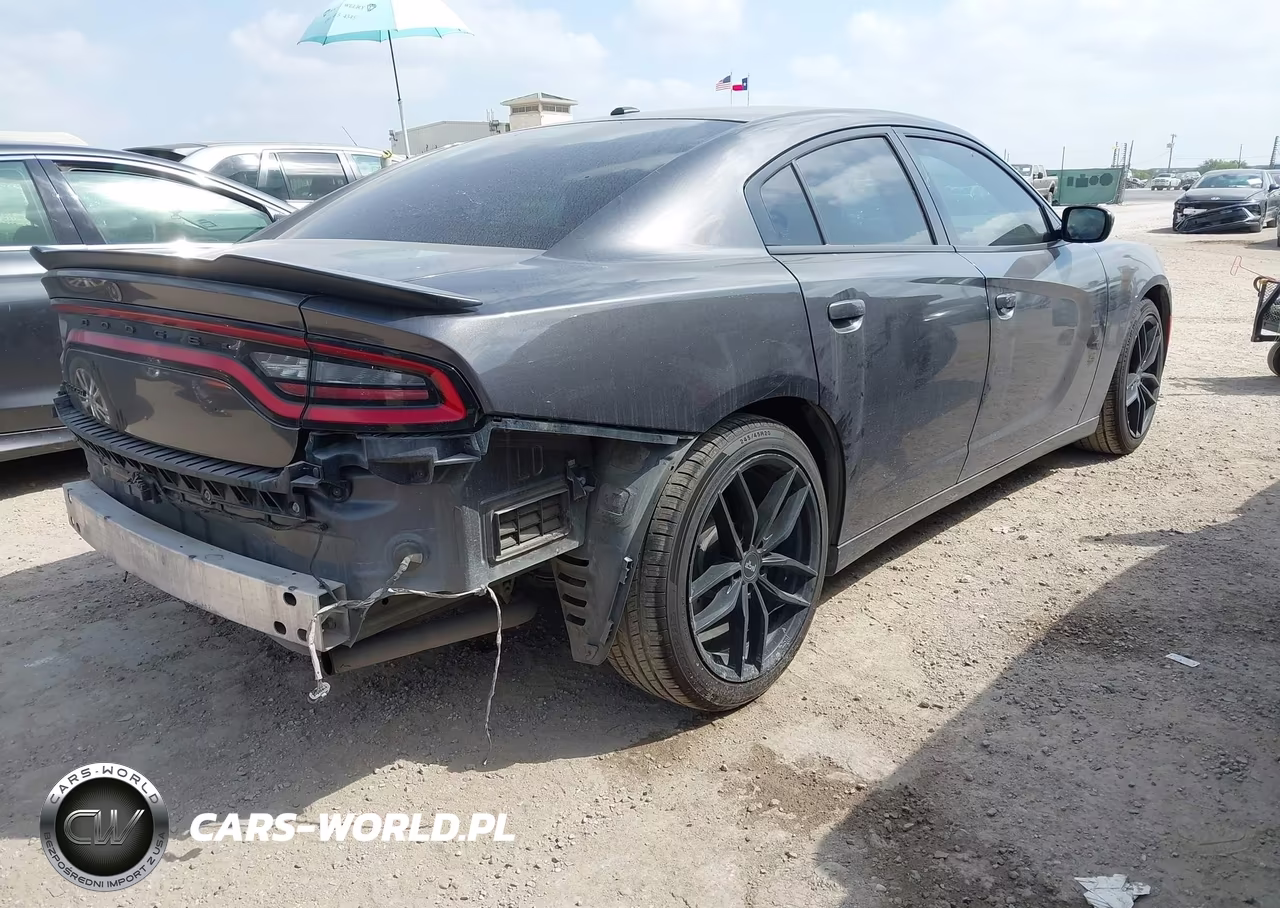 2020 Dodge Charger Sxt Rwd VIN:2C3CDXBG8LH133579 - 4