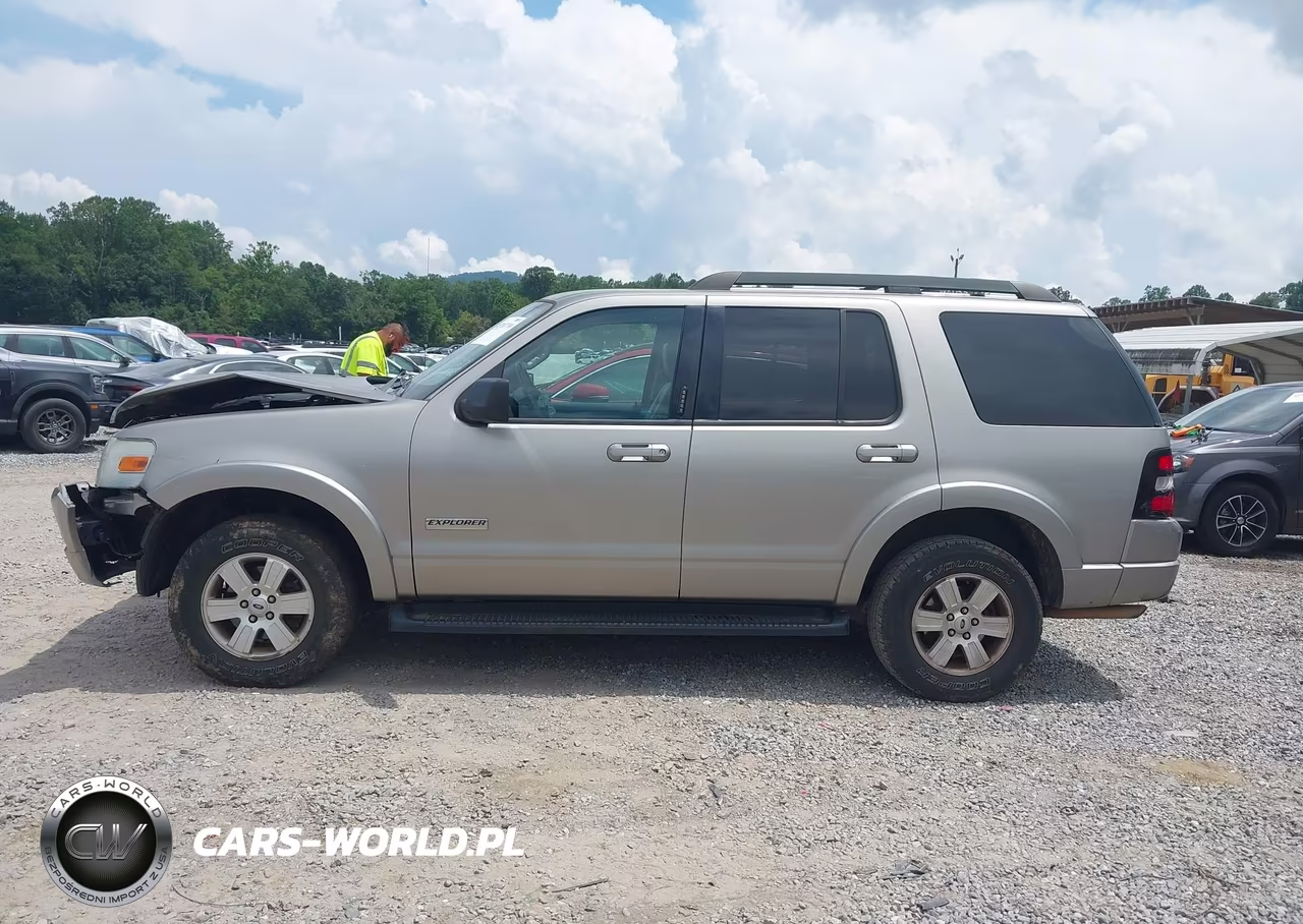 2008 Ford Explorer Xlt VIN:1FMEU73E38UA39451 - 14