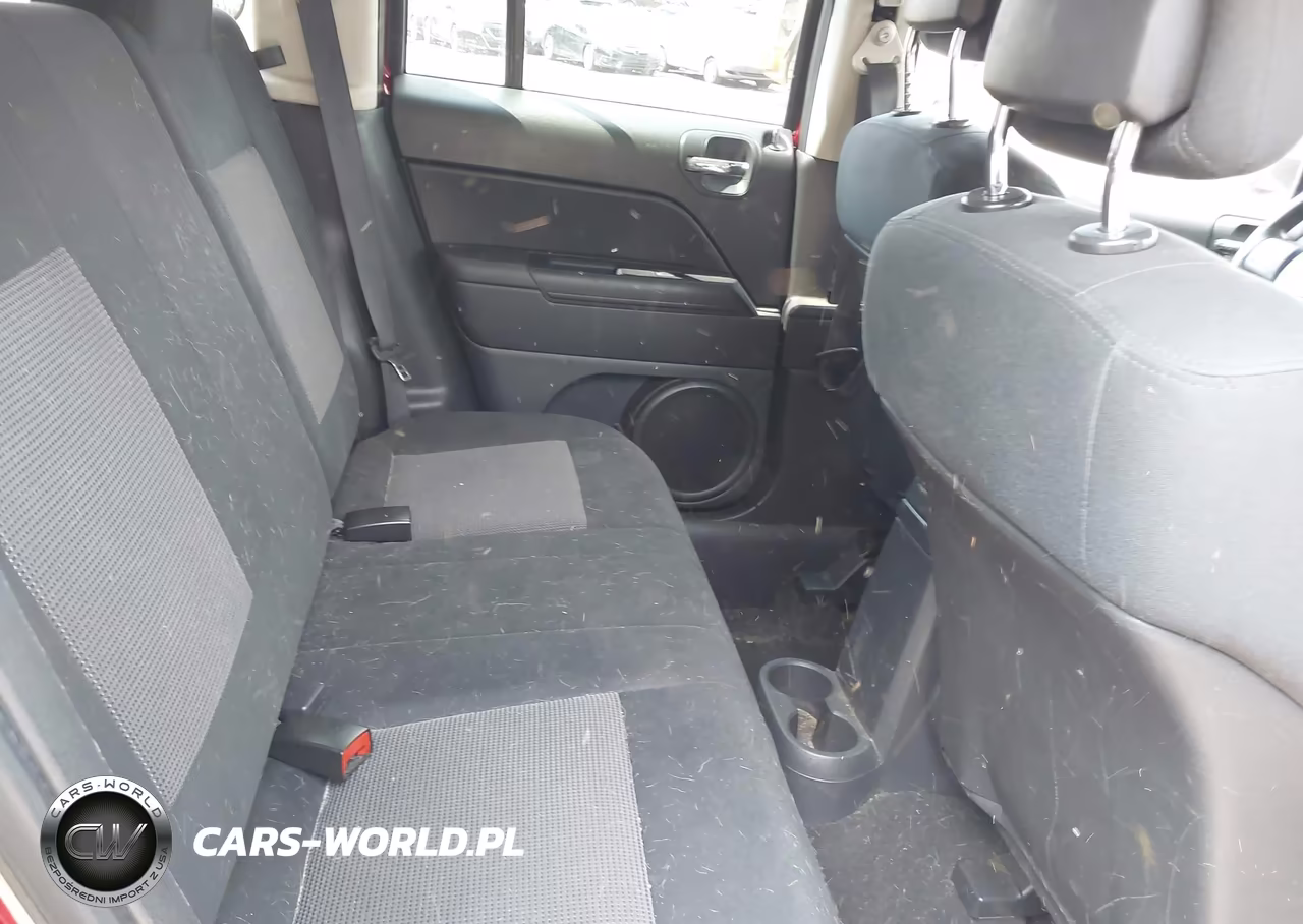 2012 Jeep Patriot Sport VIN:1C4NJRBB5CD576864 - 8