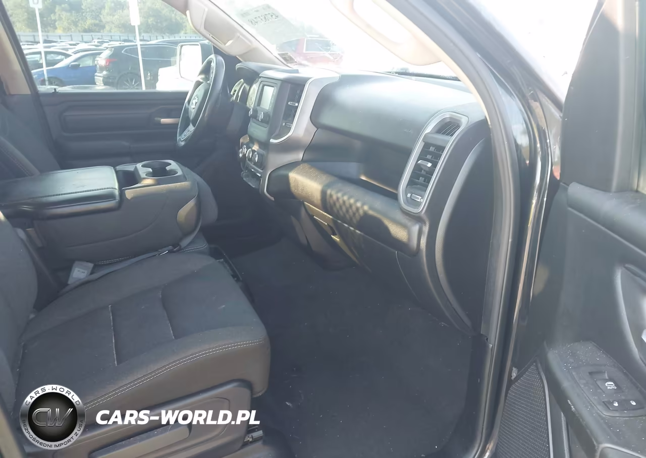2019 Ram 1500 Tradesman 4X4 6'4 Box VIN:1C6RRFCG1KN783805 - 5