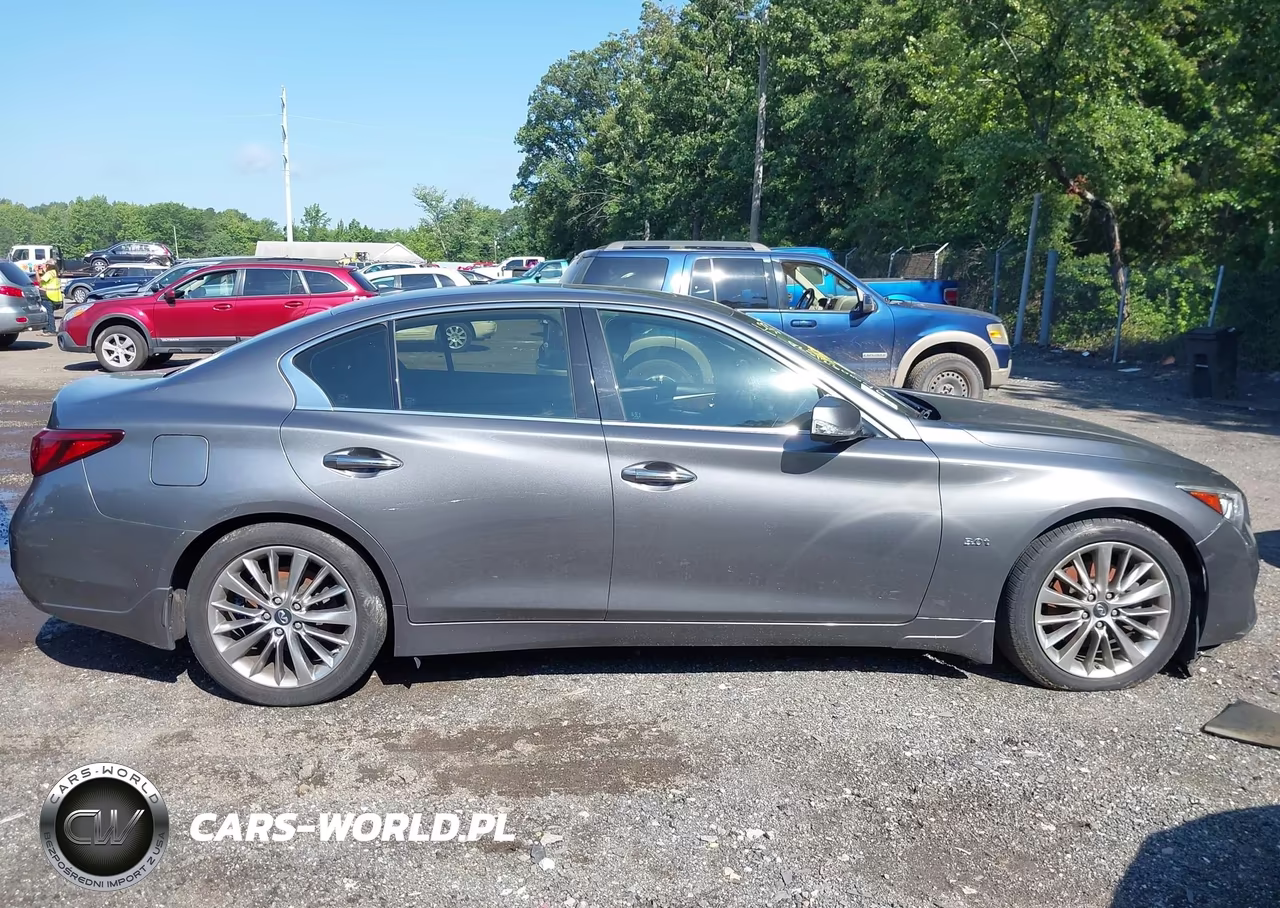 2018 Infiniti Q50 3.0T Luxe VIN:JN1EV7AR7JM432613 - 12