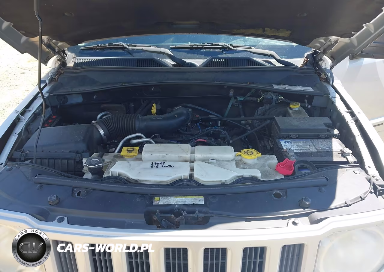 2011 Jeep Liberty Sport VIN:1J4PN2GK3BW551942 - 10