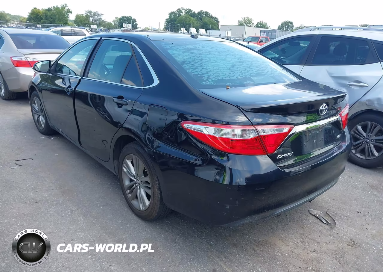 2016 Toyota Camry Se VIN:4T1BF1FK8GU138339 - 3