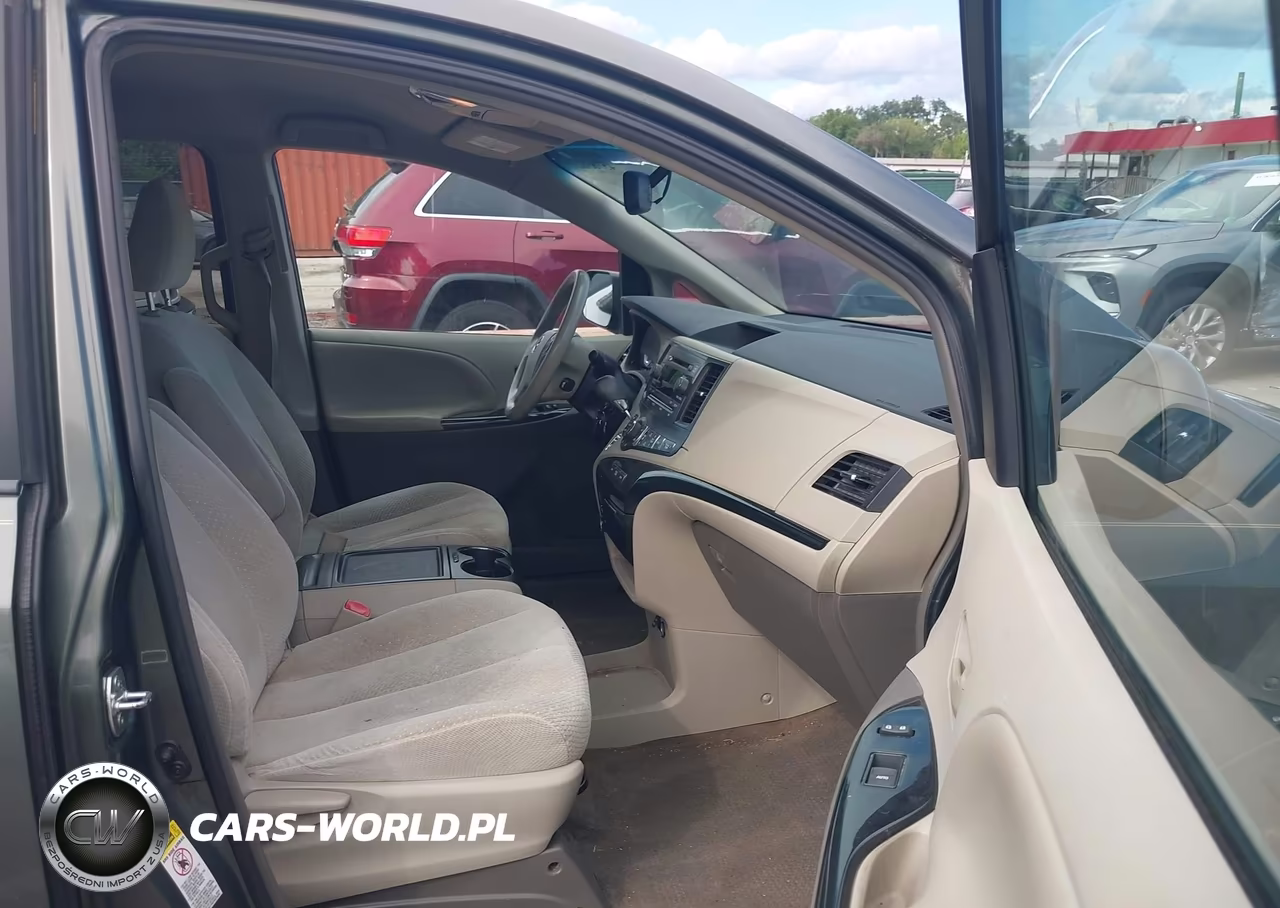 2014 Toyota Sienna Le V6 8 Passenger VIN:5TDKK3DC4ES524829 - 5