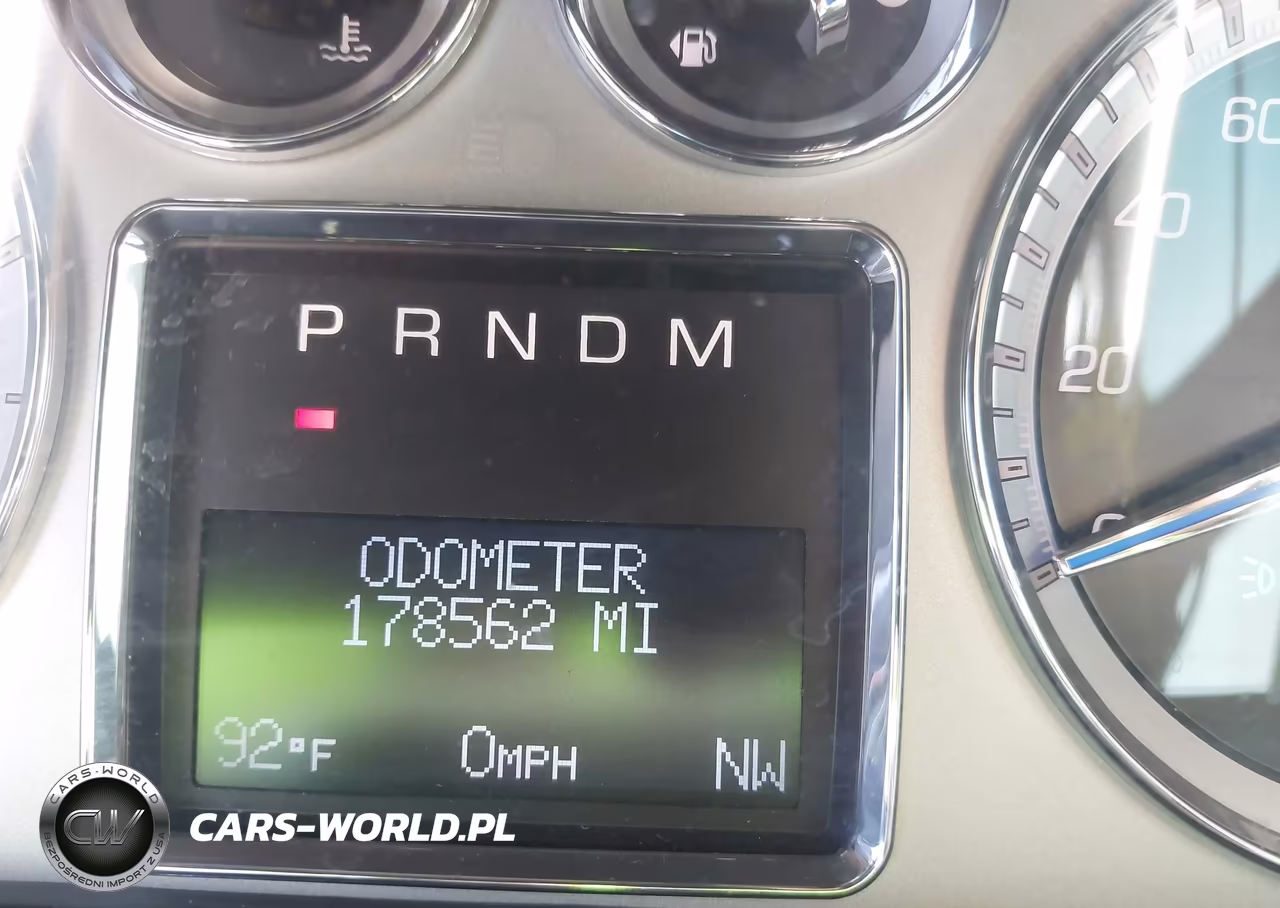 2012 Cadillac Escalade Luxury VIN:1GYS4BEF5CR158172 - 15
