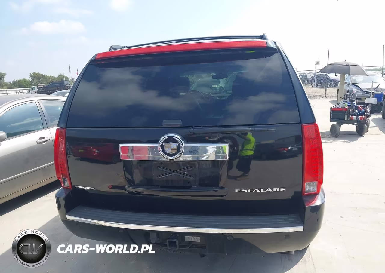 2012 Cadillac Escalade Luxury VIN:1GYS4BEF5CR158172 - 16