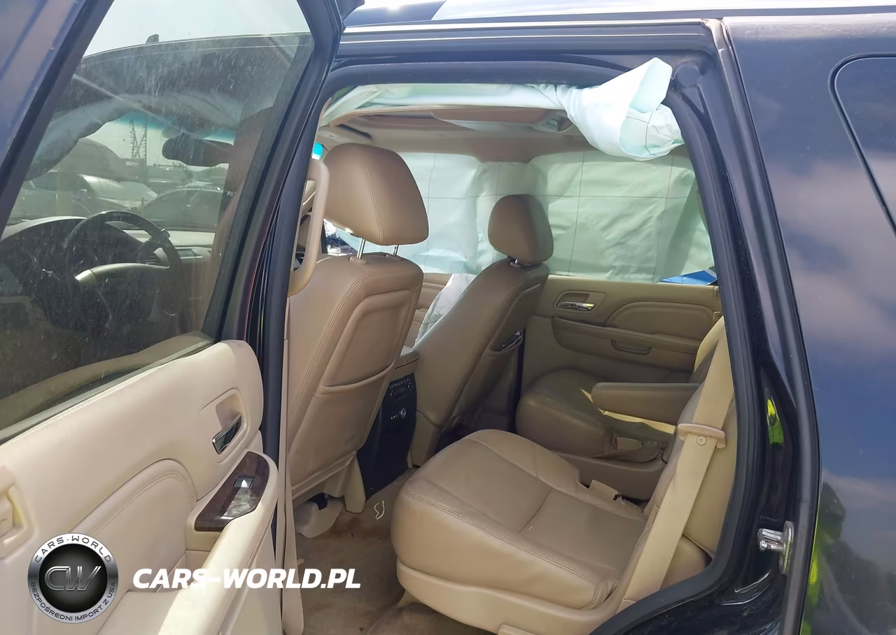 2012 Cadillac Escalade Luxury VIN:1GYS4BEF5CR158172 - 8