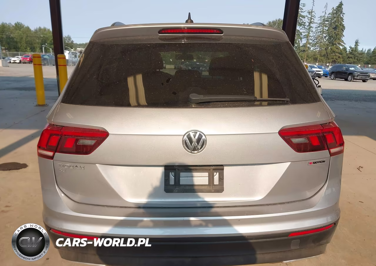 2020 Volkswagen Tiguan 2.0T Se-2.0T Se R-Line Black-2.0T Sel VIN:3VV2B7AX8LM104696 - 17