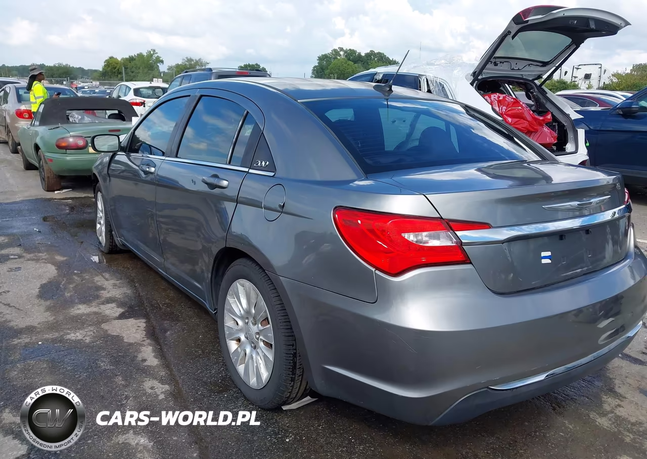 2013 Chrysler 200 Lx VIN:1C3CCBAB3DN735052 - 3