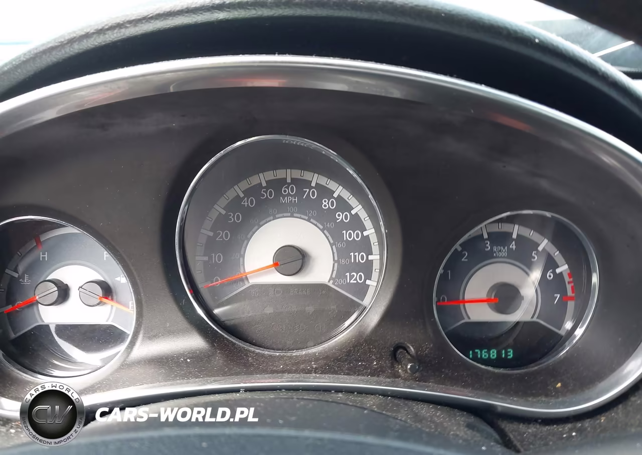 2013 Chrysler 200 Lx VIN:1C3CCBAB3DN735052 - 7