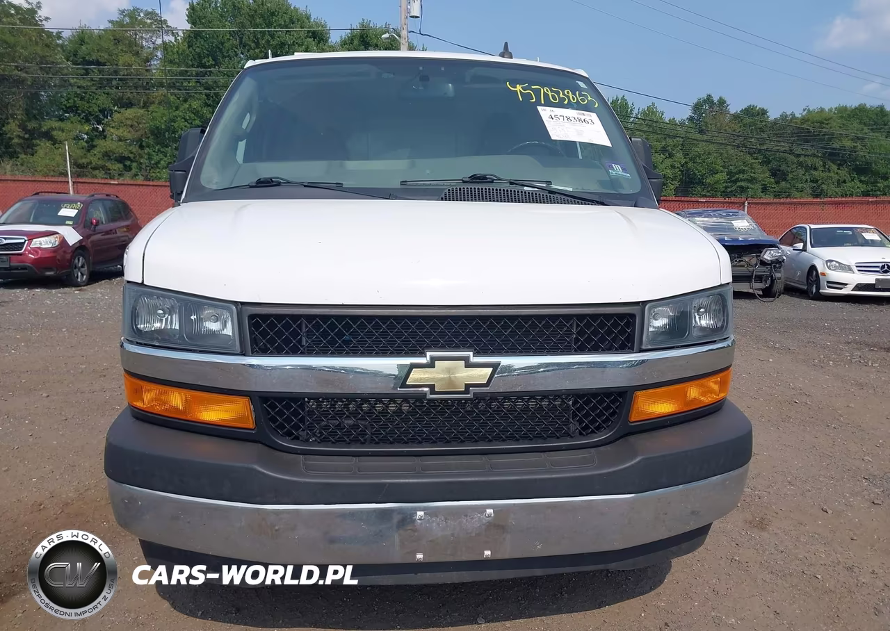 2023 Chevrolet Express Cutaway Work Van VIN:1HA0GRF76PN006866 - 12