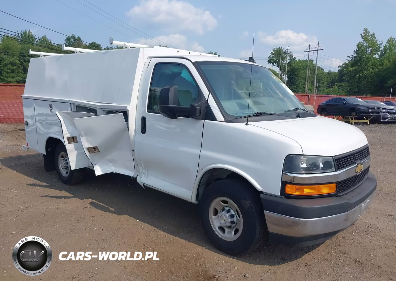 2023 Chevrolet Express Cutaway Work Van VIN:1HA0GRF76PN006866 - 17