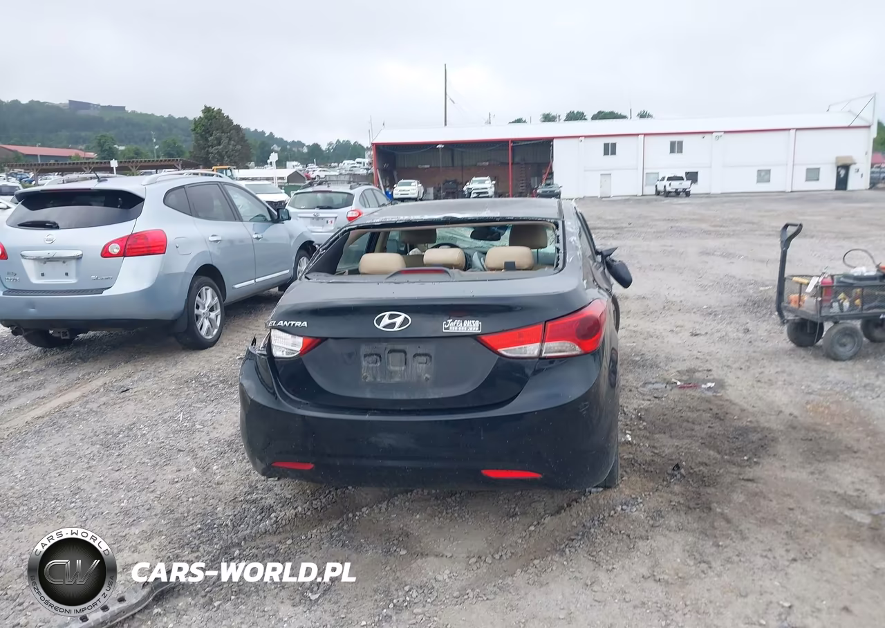 2013 Hyundai Elantra Gls VIN:KMHDH4AE7DU556781 - 16