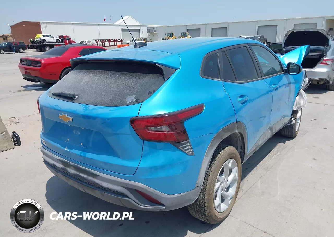2025 Chevrolet Trax Fwd Ls VIN:KL77LFEP7SC196015 - 4
