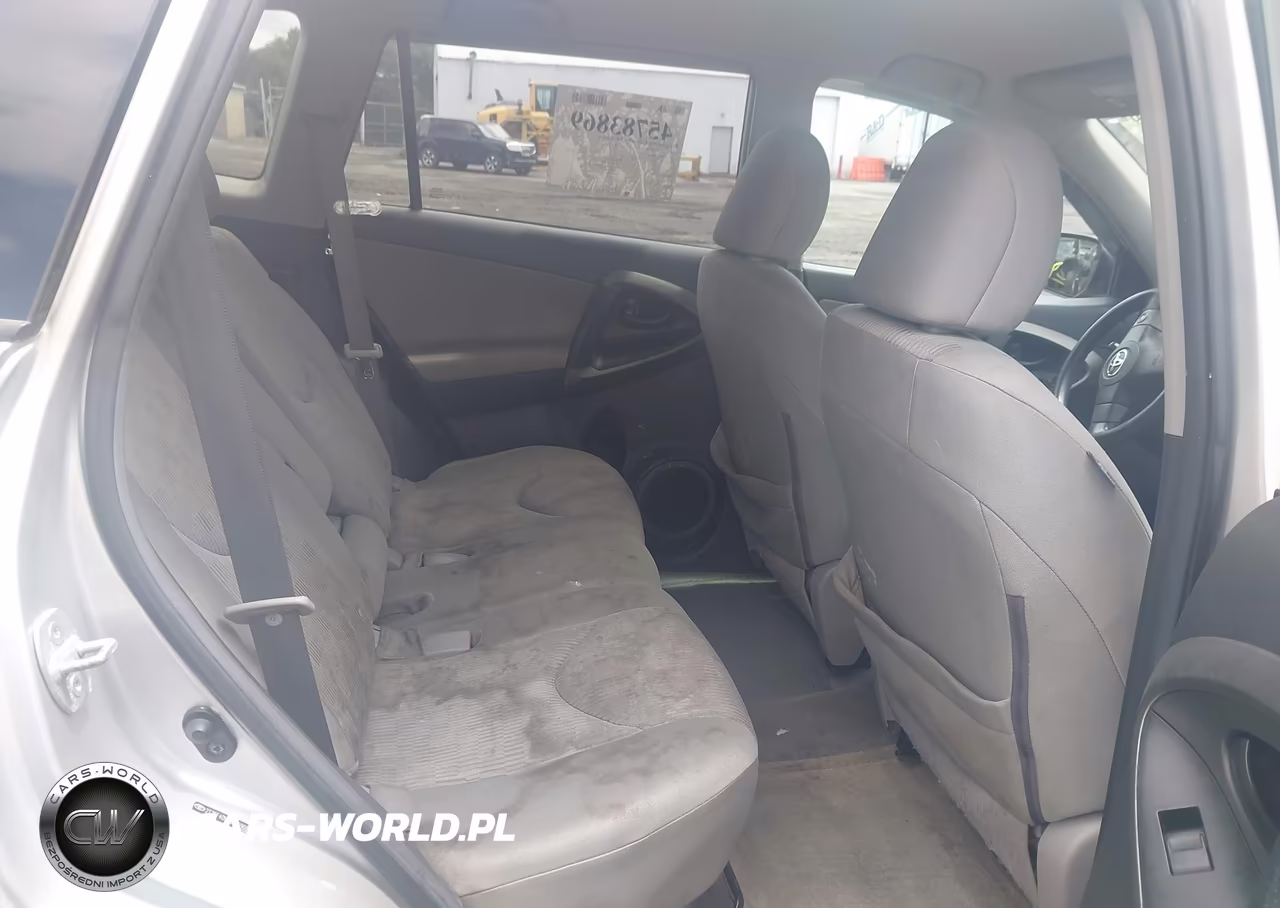 2011 Toyota Rav4 VIN:2T3BF4DV0BW159684 - 8
