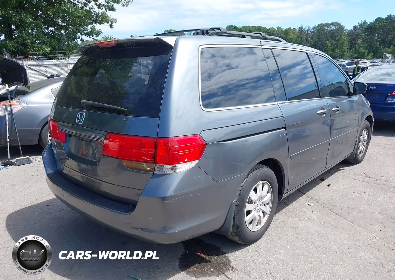 2010 Honda Odyssey Ex-L VIN:5FNRL3H73AB085176 - 4