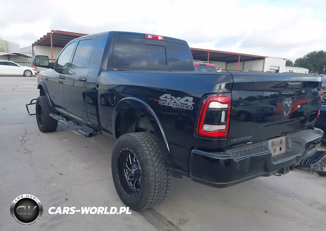 2020 Ram 2500 Laramie 4X4 6'4 Box VIN:3C6UR5NL2LG148066 - 3