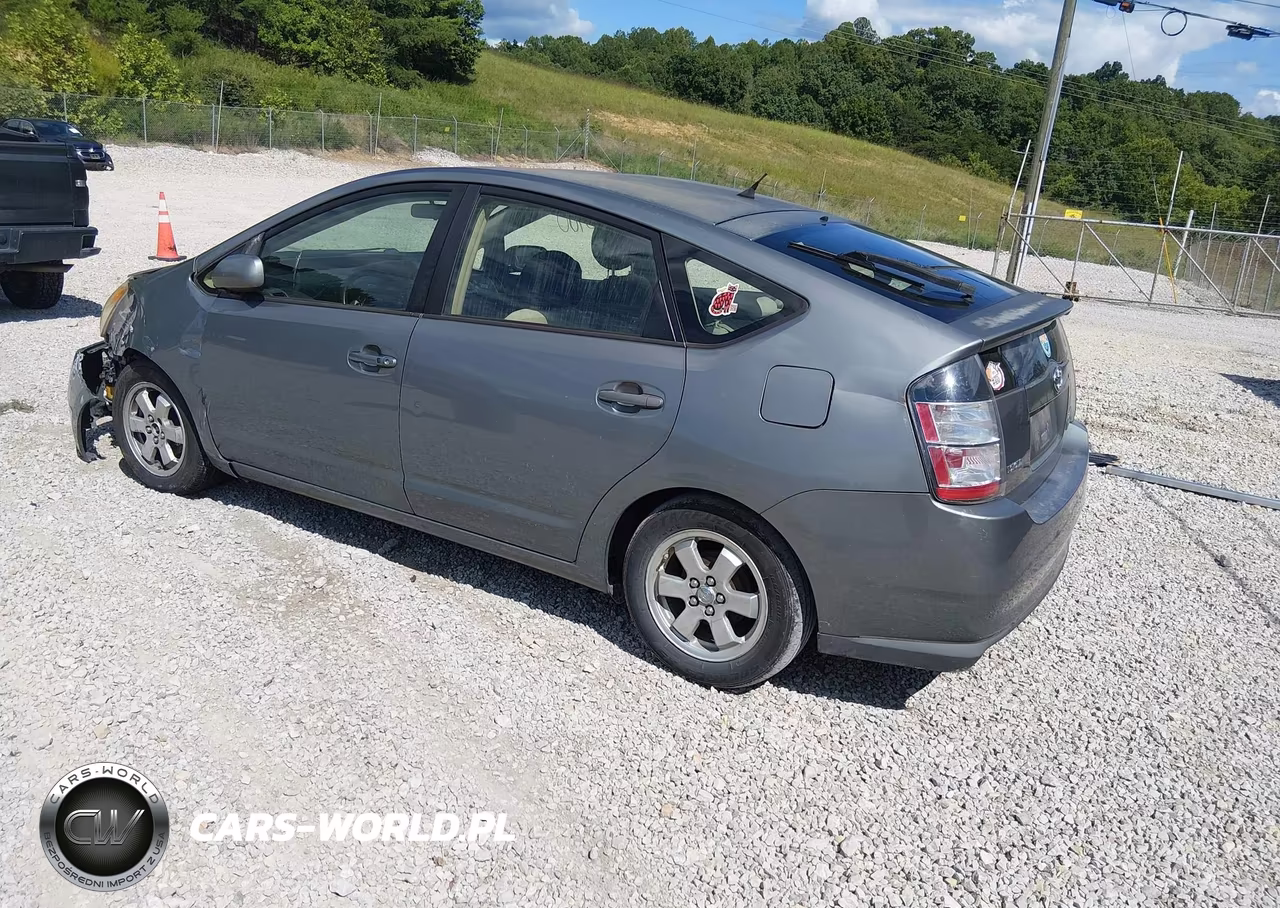 2005 Toyota Prius VIN:JTDKB20UX53085212 - 3