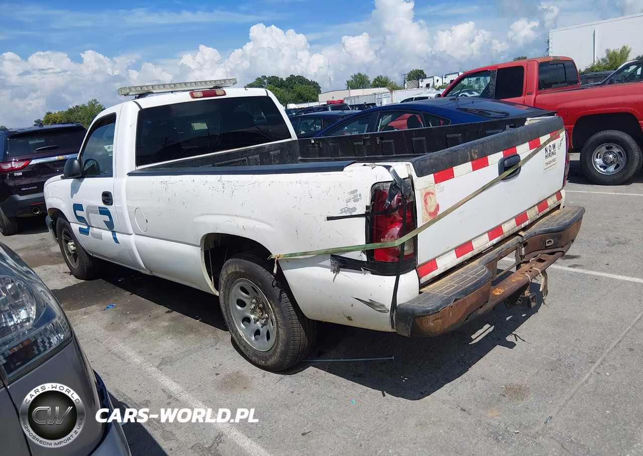 2006 Chevrolet Silverado 1500 Work Truck VIN:3GCEC14X56G238389 - 3