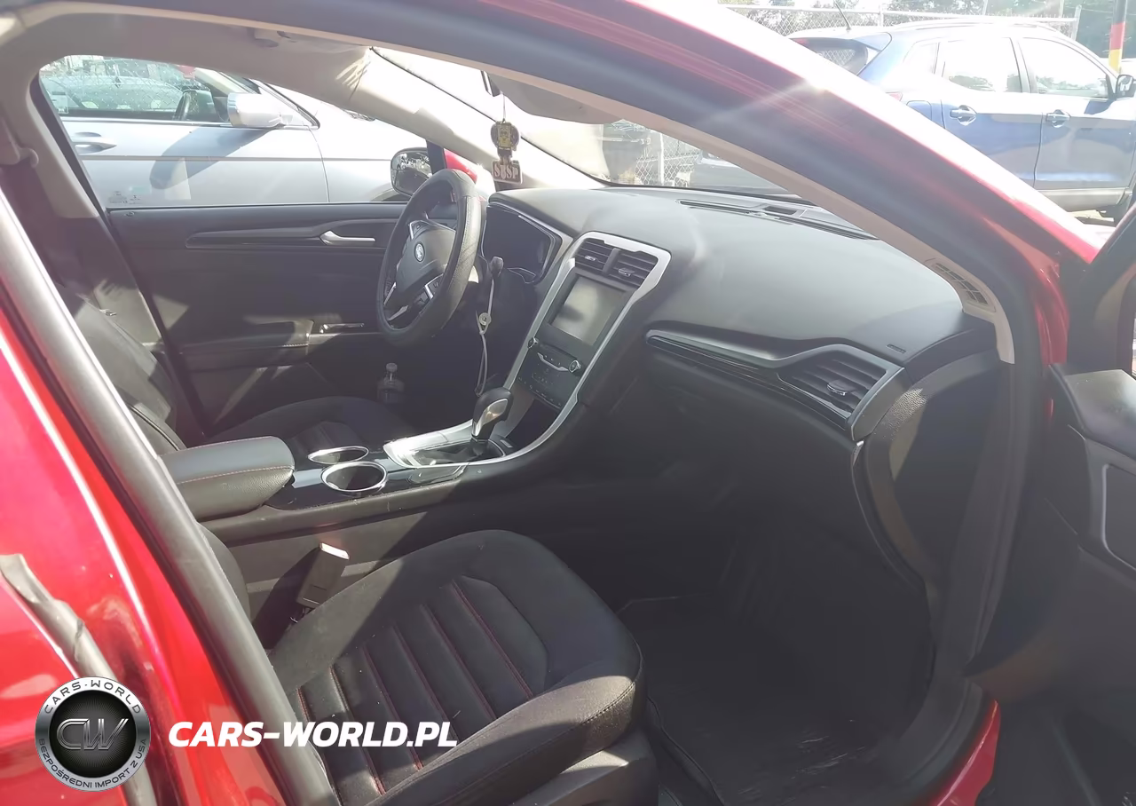 2013 Ford Fusion Se VIN:3FA6P0HR2DR358950 - 5